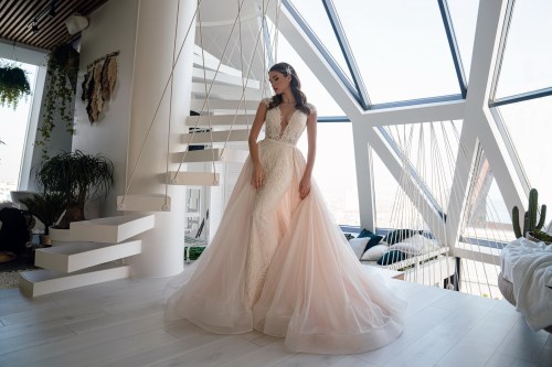 https://elisebride.ro/images/stories/virtuemart/product/MARYAM             (1).jpg